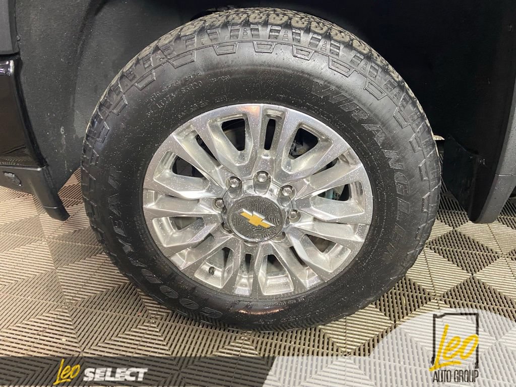 Used 2021 Chevrolet Silverado 2500 High Country w/ Z71 Off-Road Package AWD/4WD image 24