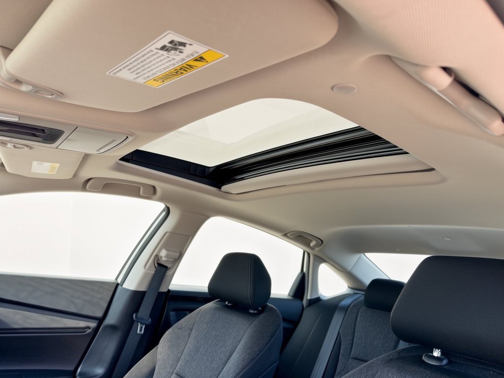 Certified 2025 Honda Accord SE image 27