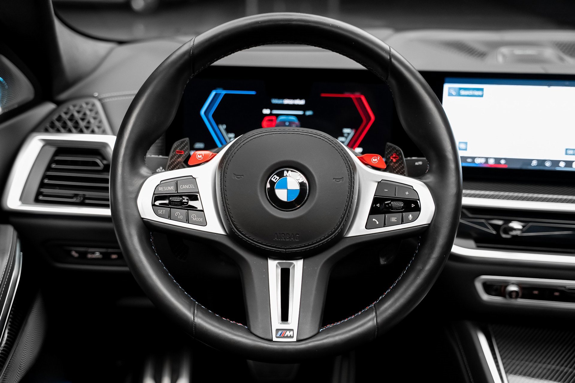 Used 2024 BMW X6 M Competition image 44