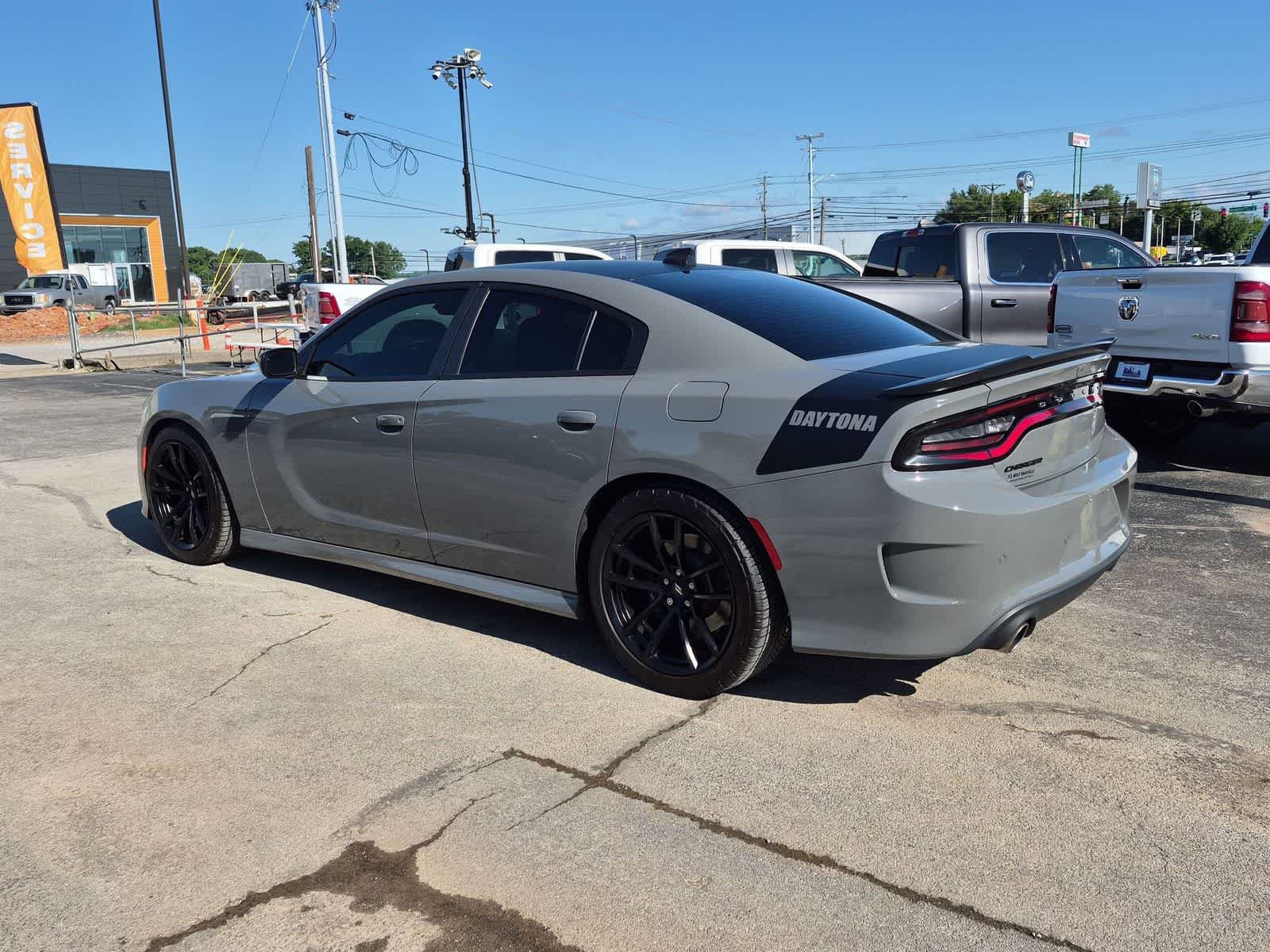 Used 2023 Dodge Charger Scat Pack w/ Daytona Edition Group RWD image 4