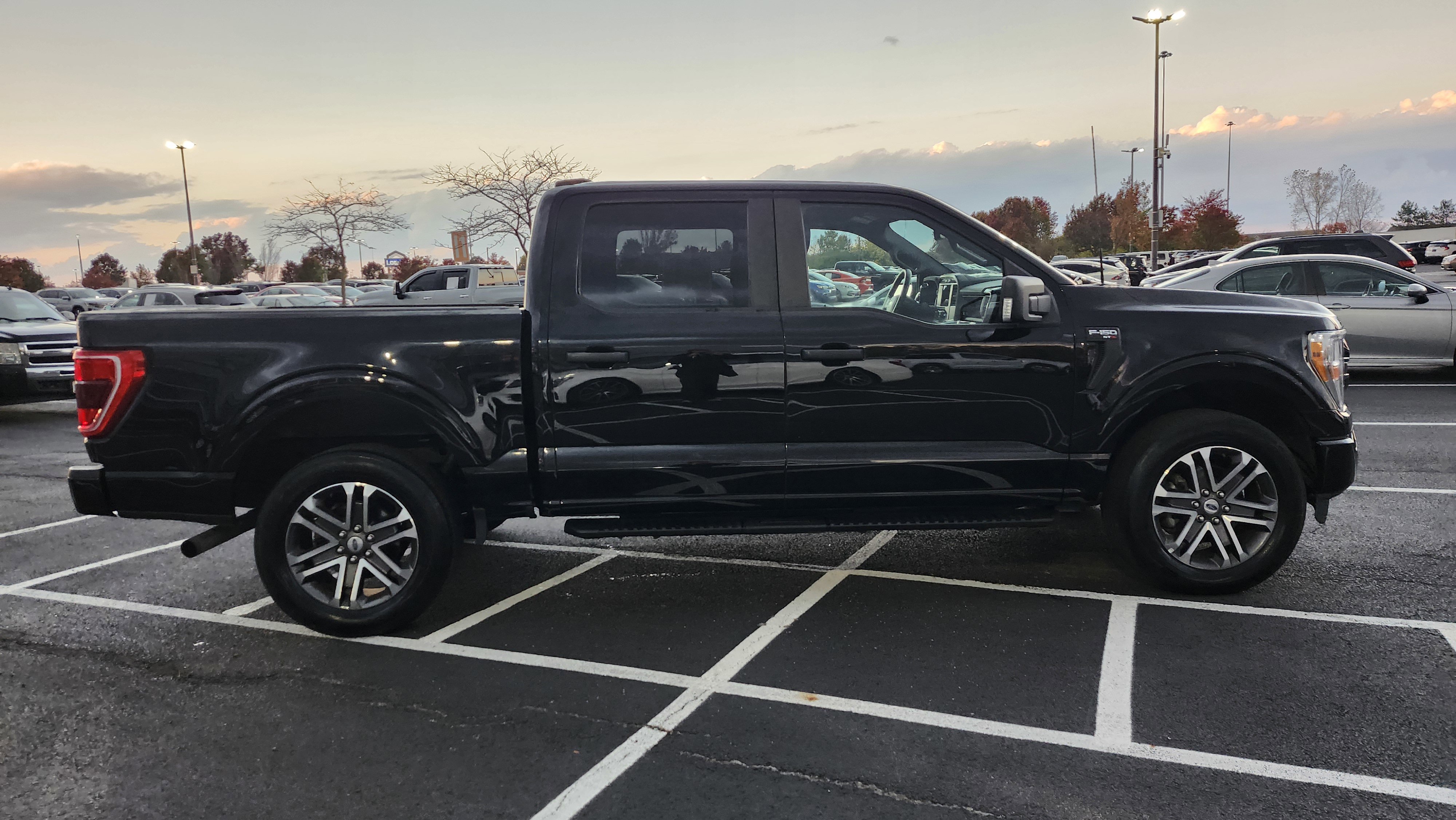 Used 2022 Ford F150 XL w/ STX Appearance Package image 13