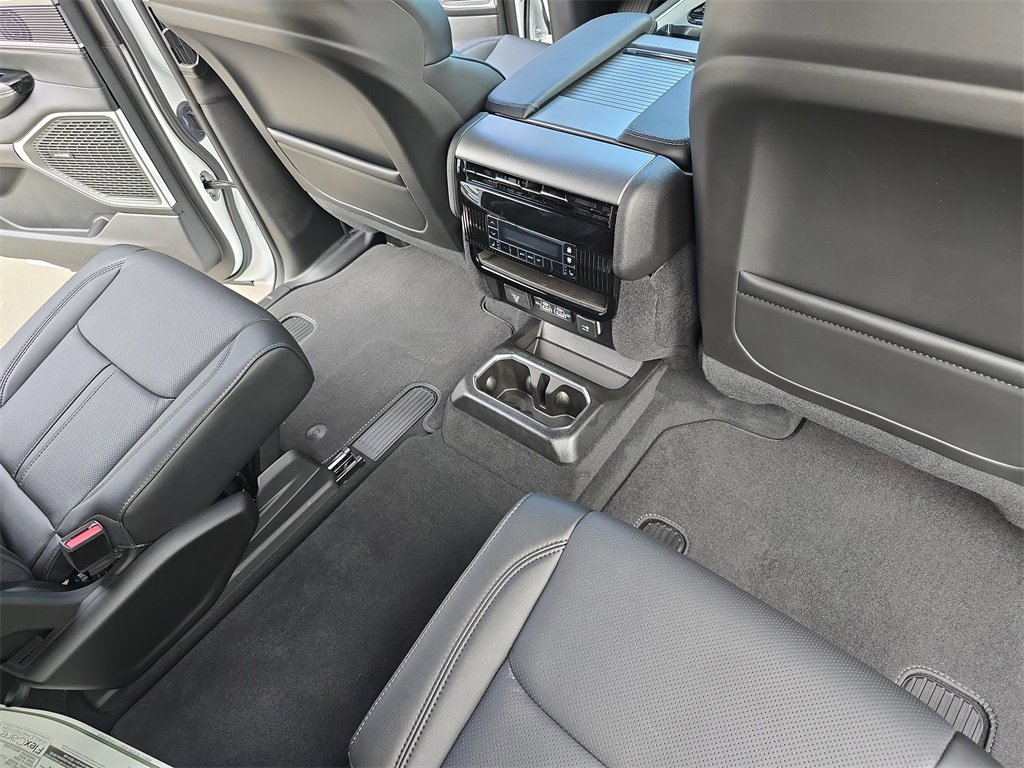 New 2025 Jeep Wagoneer L Series II image 12