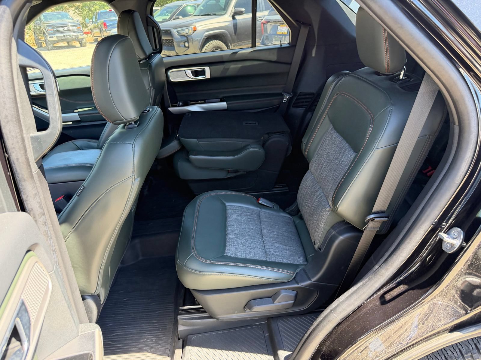 Certified 2023 Ford Explorer Timberline w/ Timberline Technology Package AWD/4WD image 12