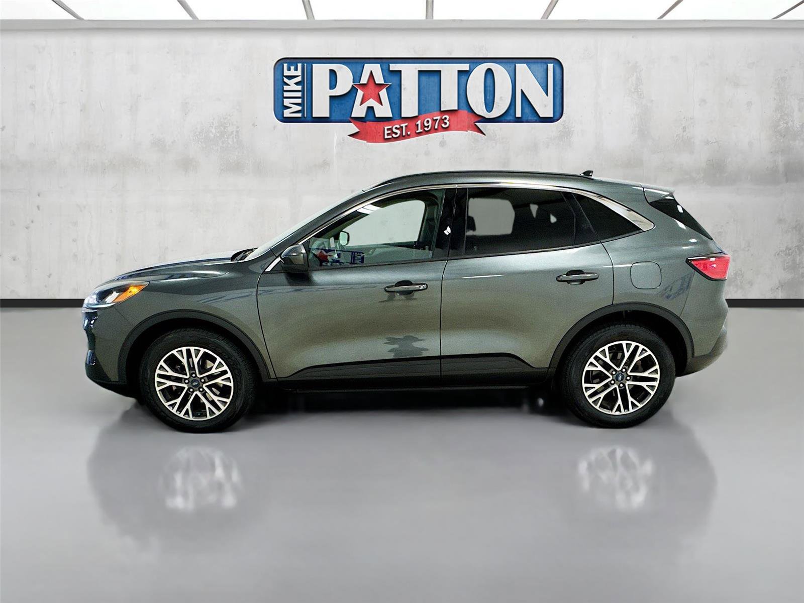 Used 2020 Ford Escape SEL image 4