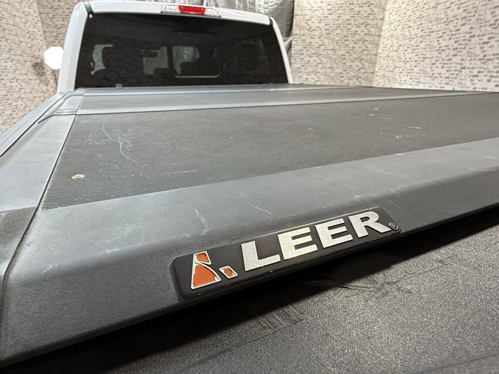 Used 2018 Ford F150 Lariat w/ Equipment Group 502A Luxury image 11