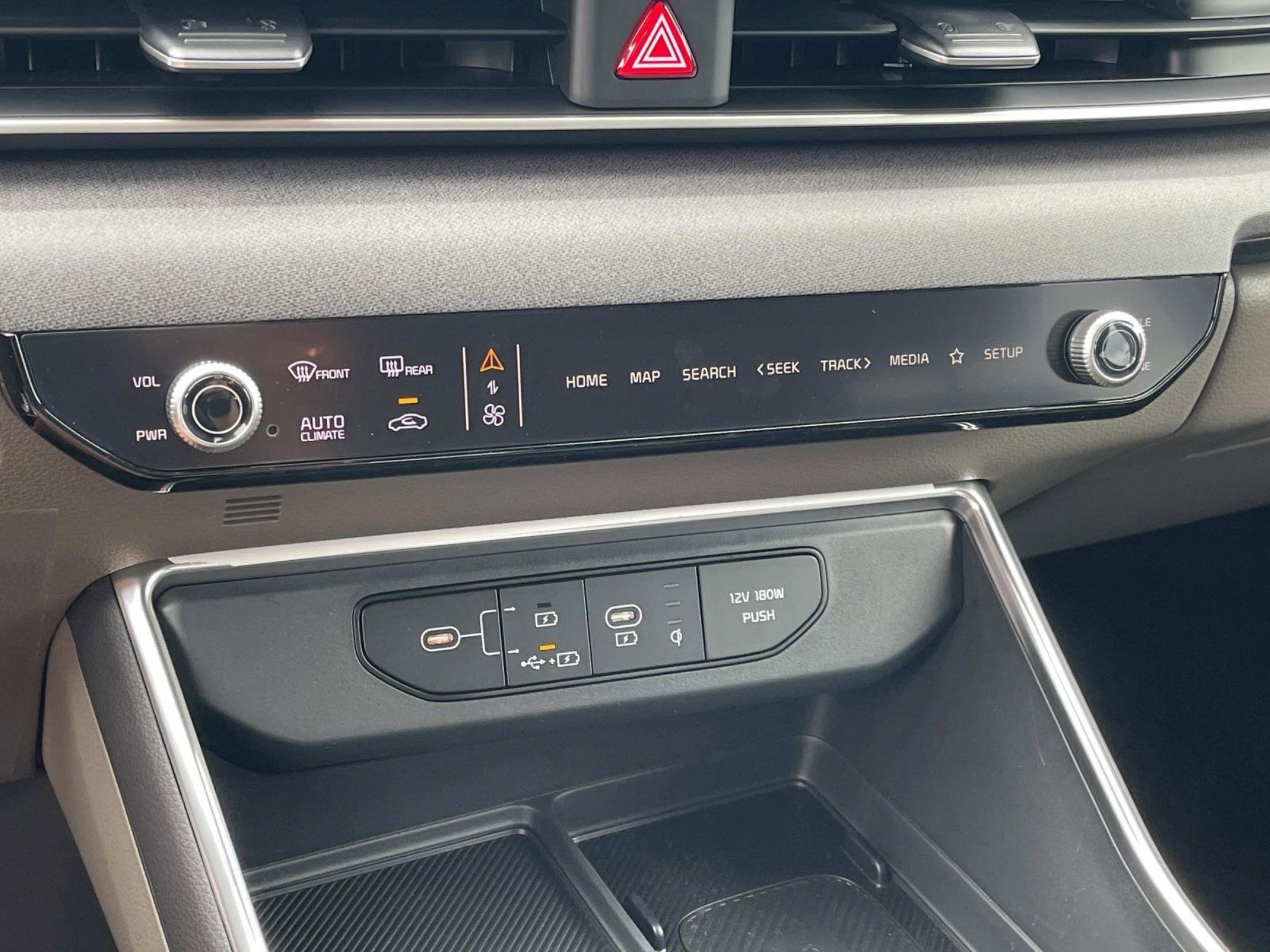 New 2026 Kia Carnival EX image 28