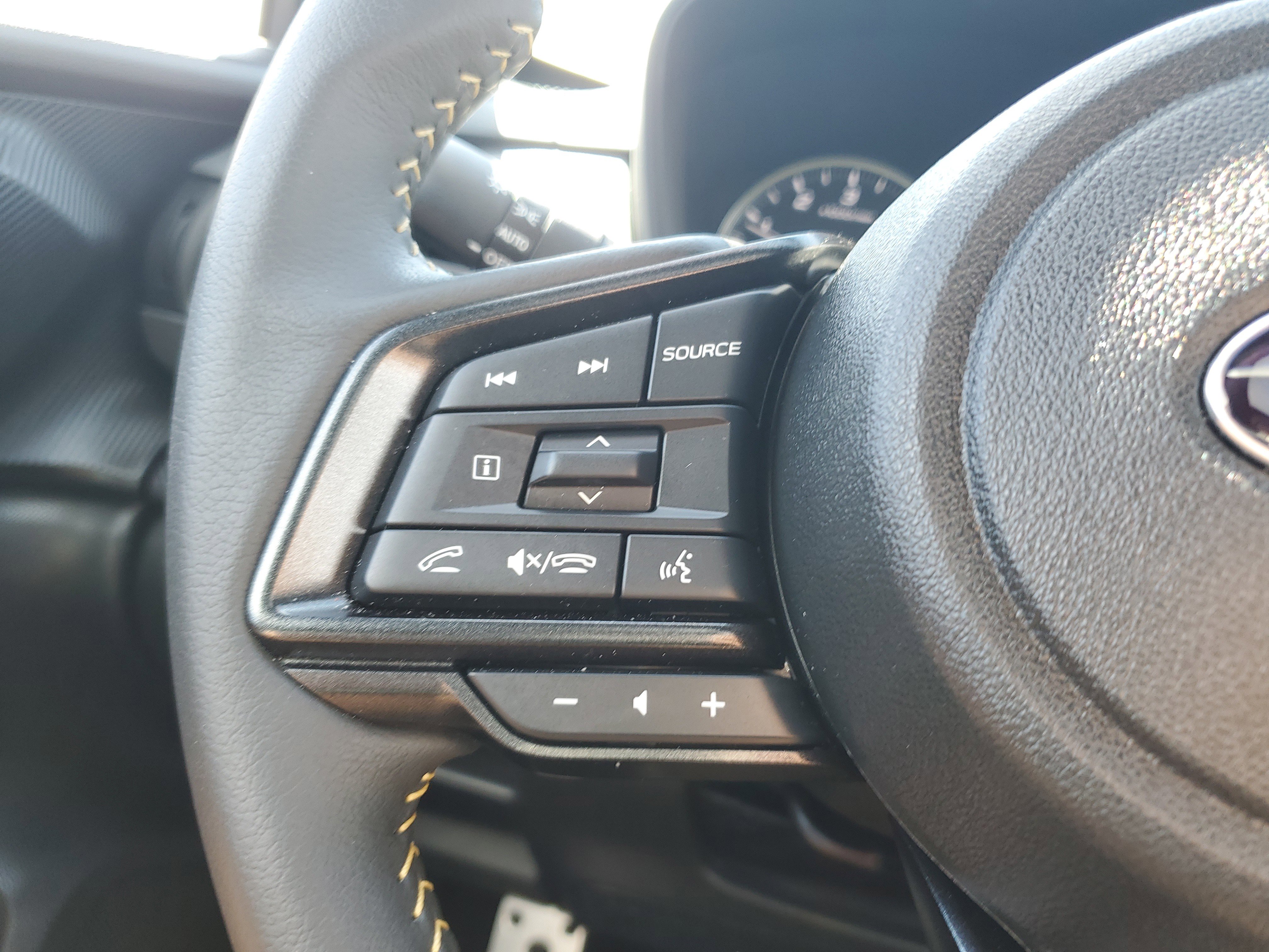 Certified 2025 Subaru Crosstrek 2.5i Sport w/ Popular Package #4A AWD/4WD image 17