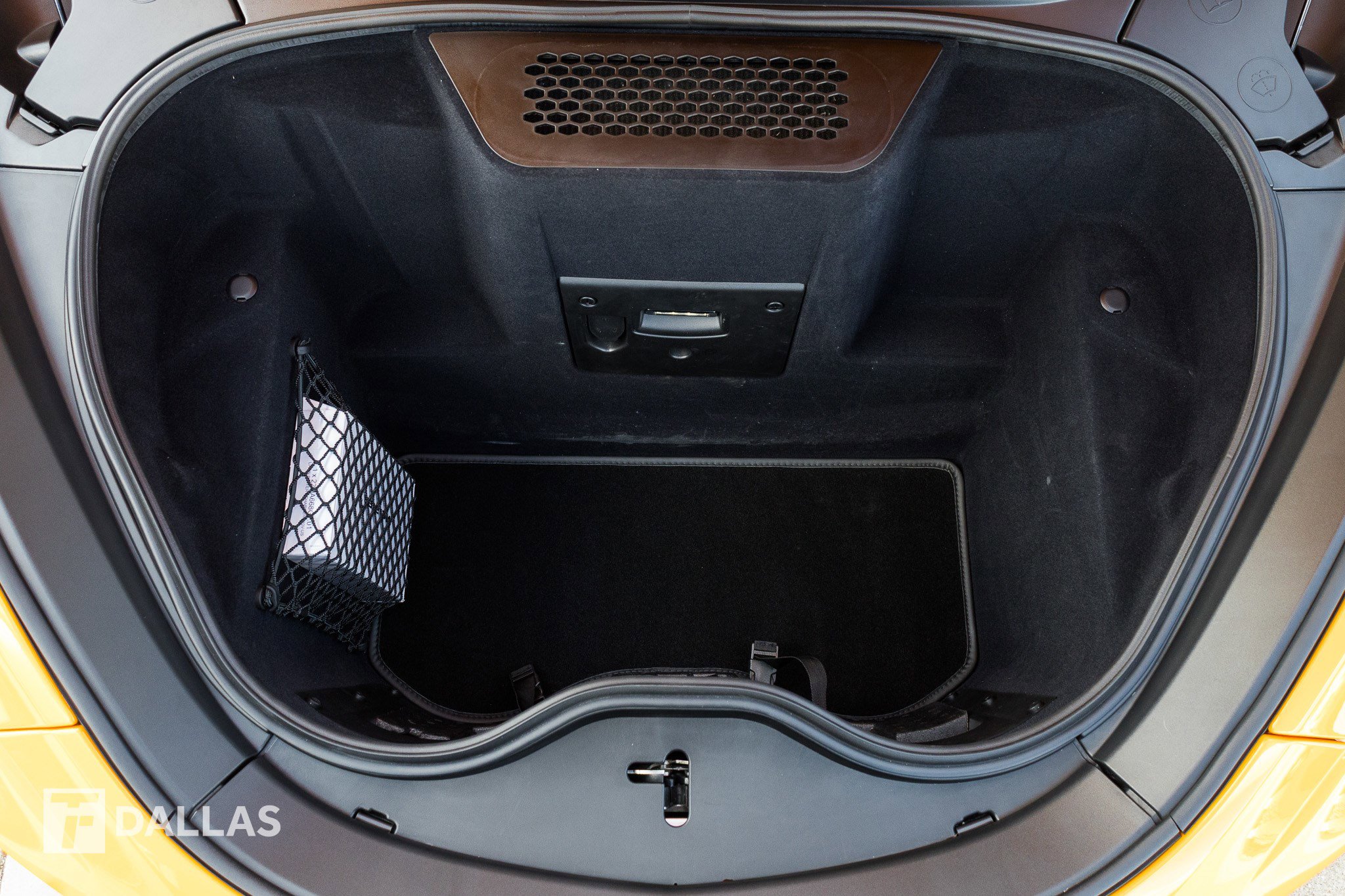 Used 2023 McLaren GT image 29