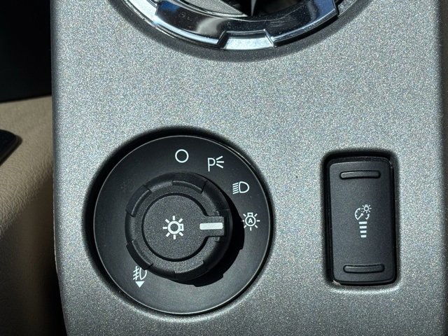 Used 2014 Ford F250 Lariat w/ Lariat Ultimate Package image 17