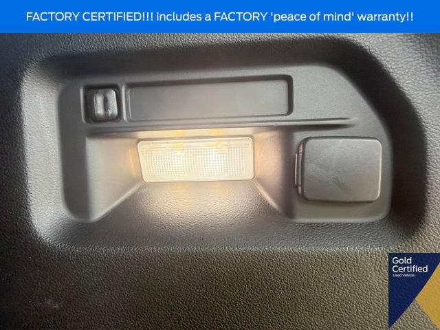 Used 2023 Ford Explorer XLT w/ Equipment Group 202A AWD/4WD image 15