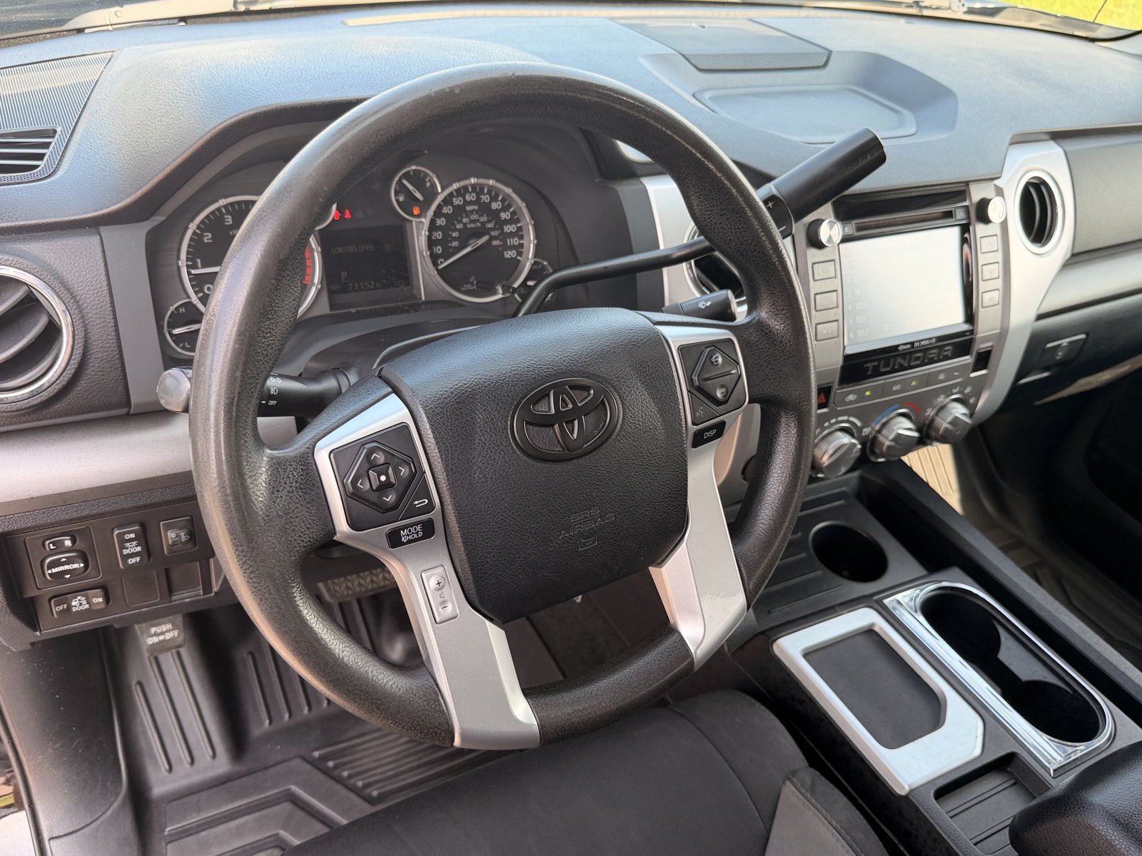Used 2017 Toyota Tundra SR5 AWD/4WD image 17