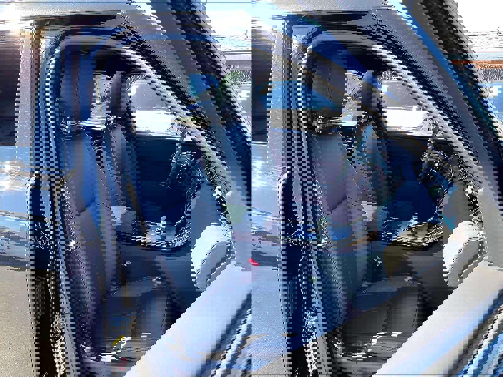 Used 2026 Land Rover Range Rover Velar Dynamic SE image 9