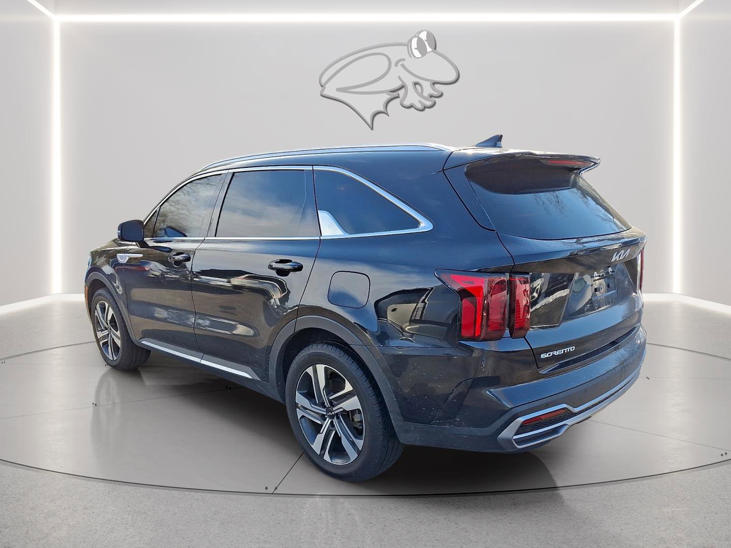 Used 2023 Kia Sorento EX image 3
