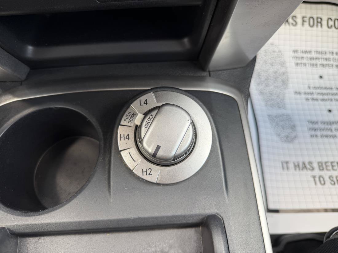 Used 2019 Toyota 4Runner SR5 AWD/4WD image 13