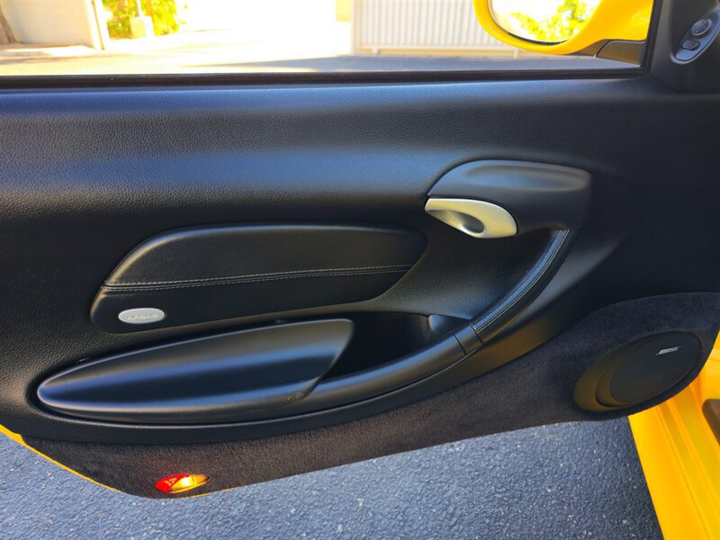 Used 2003 Porsche Boxster RWD image 14