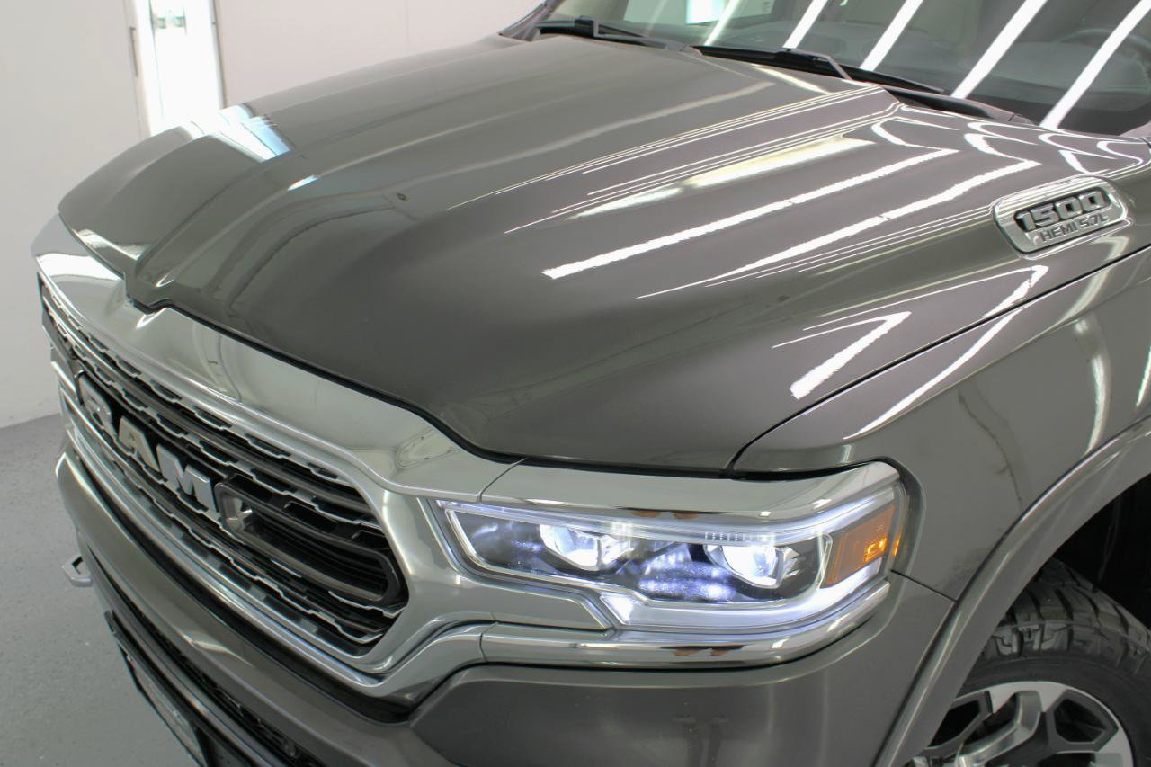 Used 2019 RAM 1500 Limited w/ Advanced Safety Group AWD/4WD image 17