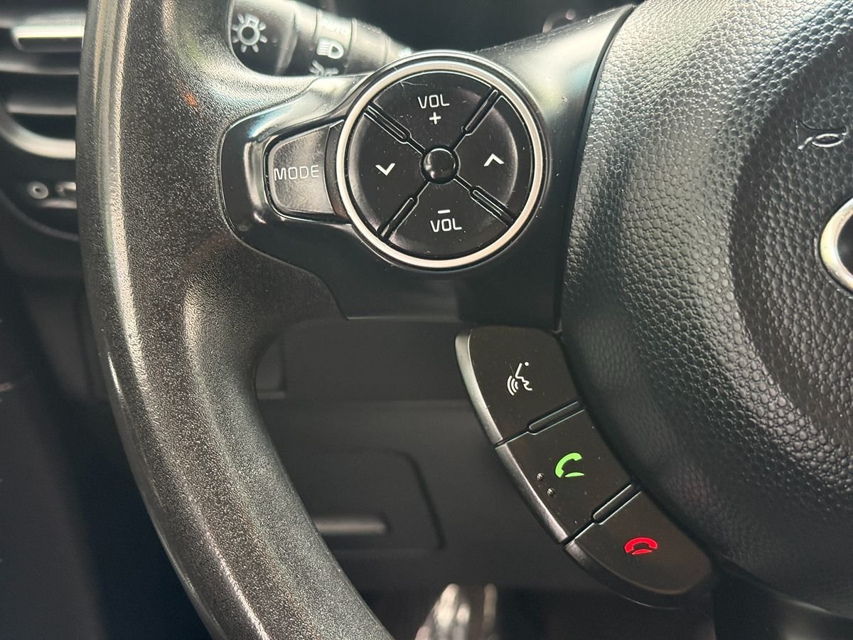 Used 2019 Kia Soul FWD image 19