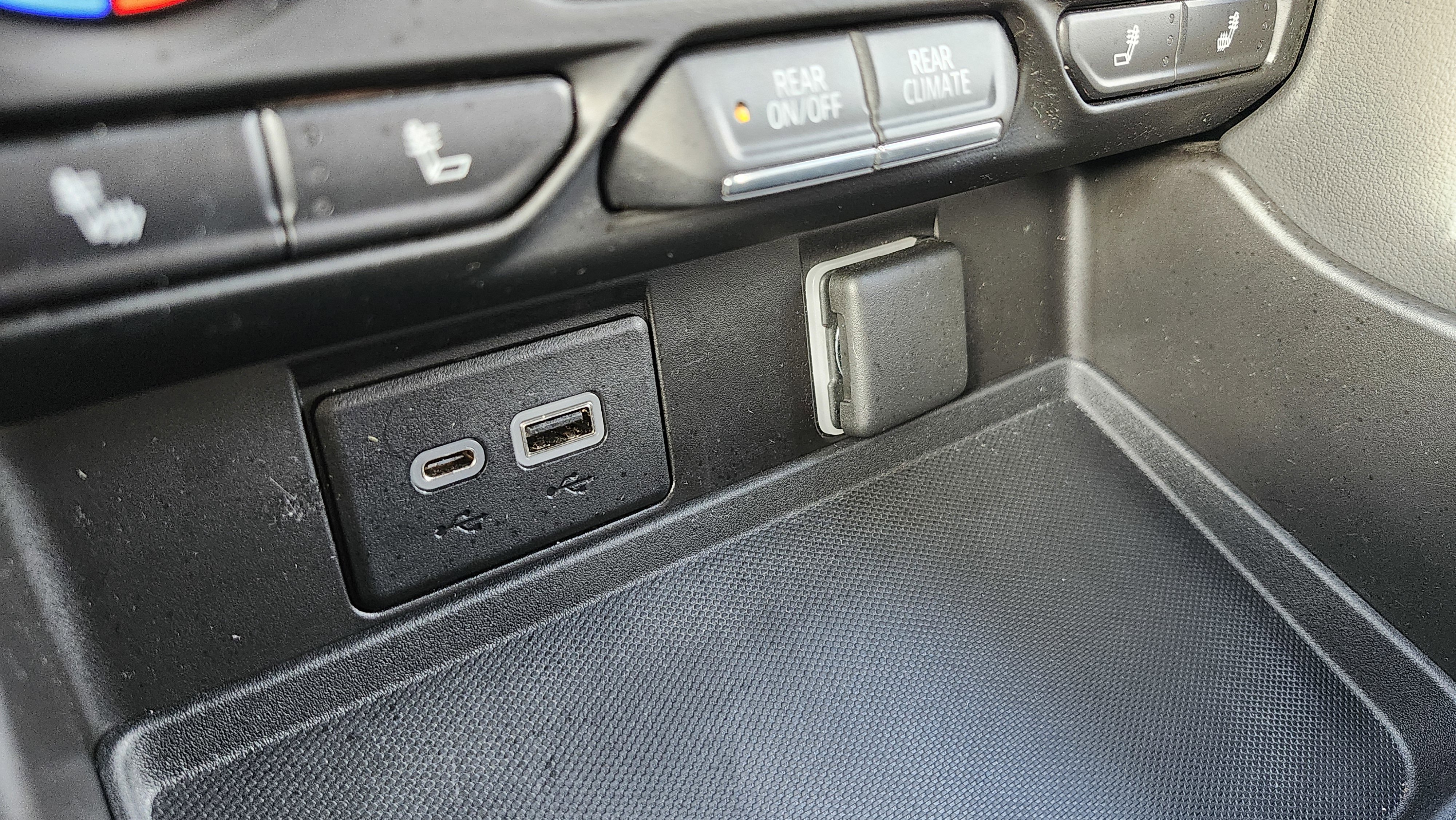 Used 2021 Chevrolet Tahoe LT w/ LT Signature Plus Package image 11