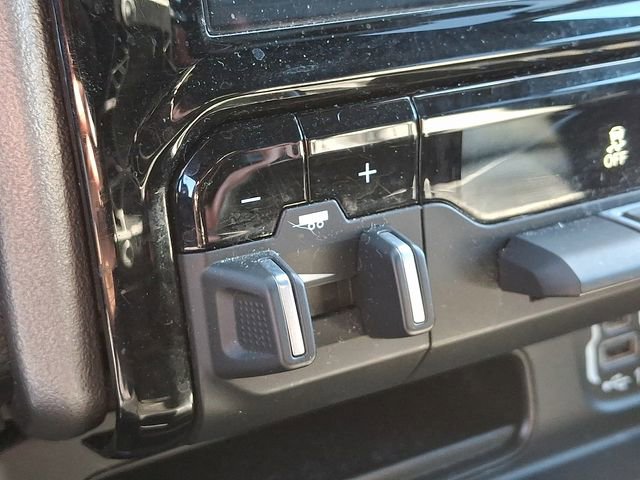 Used 2023 RAM 1500 Laramie AWD/4WD image 26