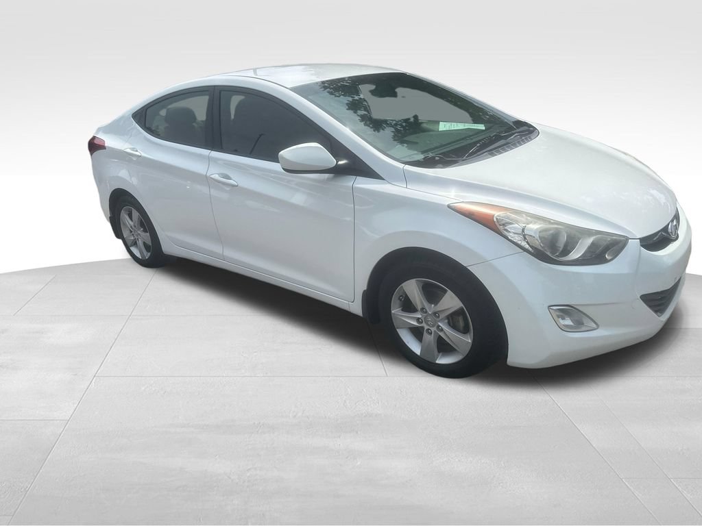 Used 2013 Hyundai Elantra GLS w/ Preferred Pkg FWD image 28