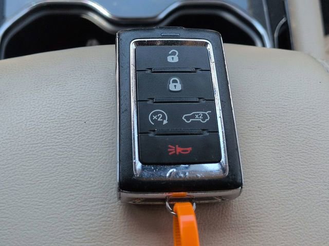 Used 2021 Jeep Grand Cherokee L Limited w/ Luxury Tech Group II image 34