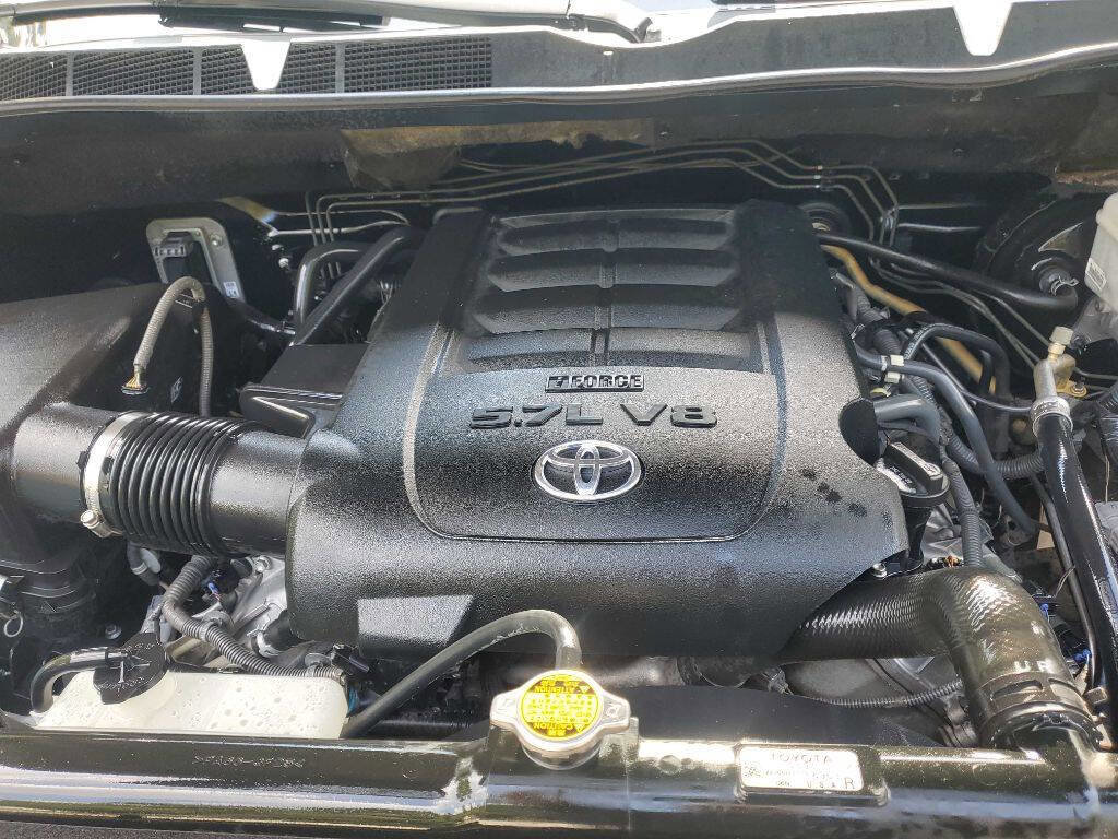 Used 2011 Toyota Tundra Limited image 10