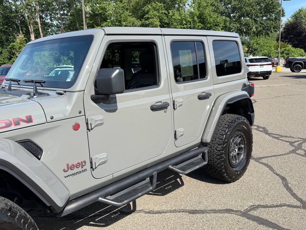 Used 2022 Jeep Wrangler Unlimited Rubicon w/ Xtreme Recon 35" Tire Package AWD/4WD image 10