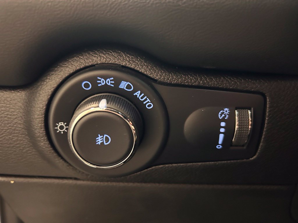 Used 2022 Dodge Durango GT AWD/4WD image 13