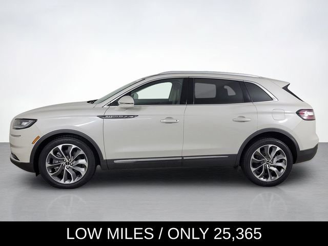 Used 2022 Lincoln Nautilus Reserve AWD/4WD image 6