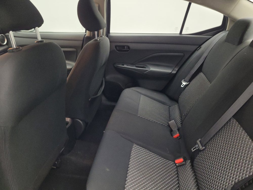 Used 2021 Nissan Versa S FWD image 18