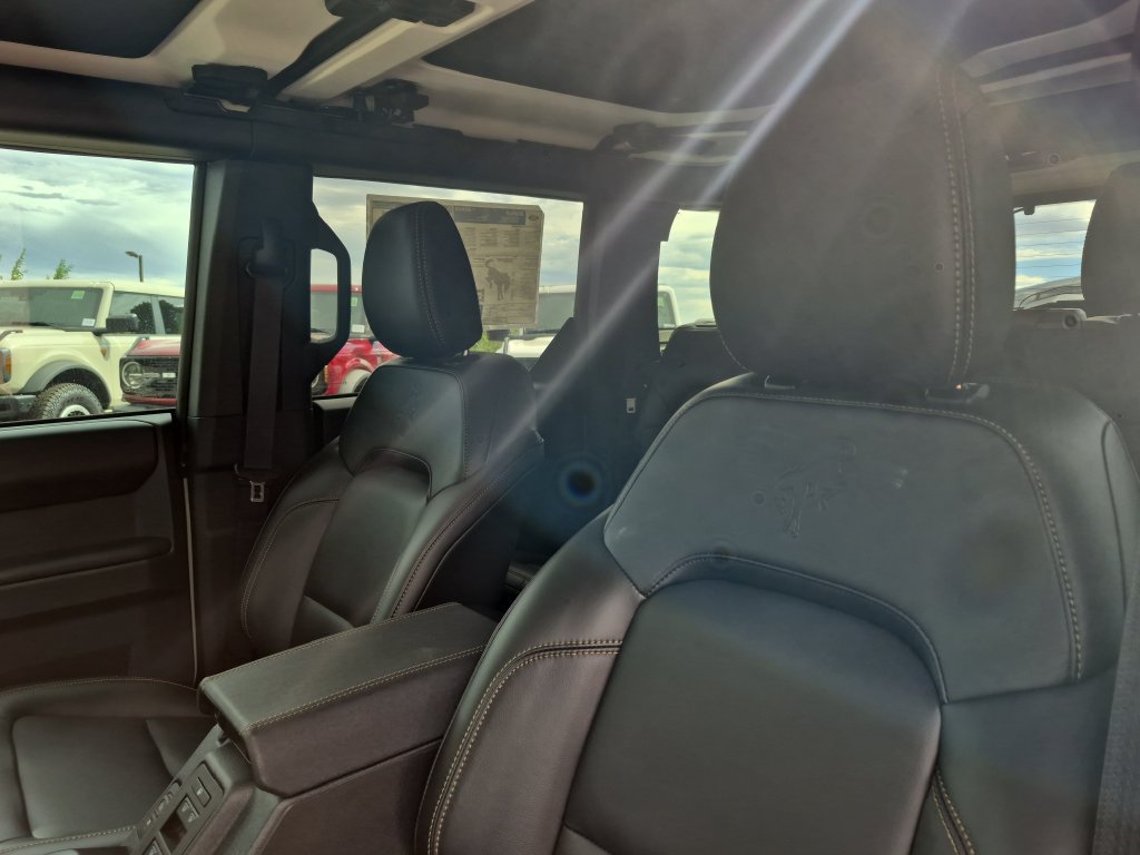New 2026 Ford Bronco Badlands w/ Sasquatch Package AWD/4WD image 12