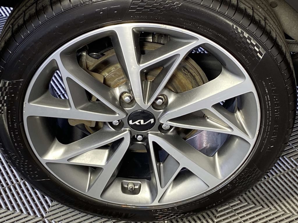 Used 2022 Kia Niro Touring Special Edition FWD image 30