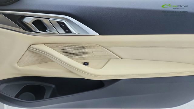 Used 2025 BMW 430i Convertible w/ Premium Package image 29