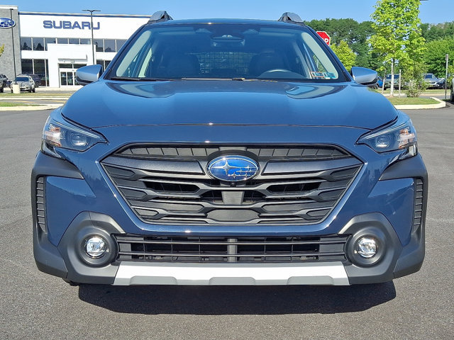 Certified 2023 Subaru Outback Touring AWD/4WD image 3