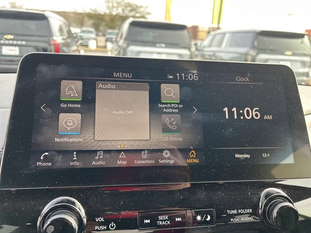 Used 2024 Nissan Armada SL w/ Captain's Chairs Package image 25