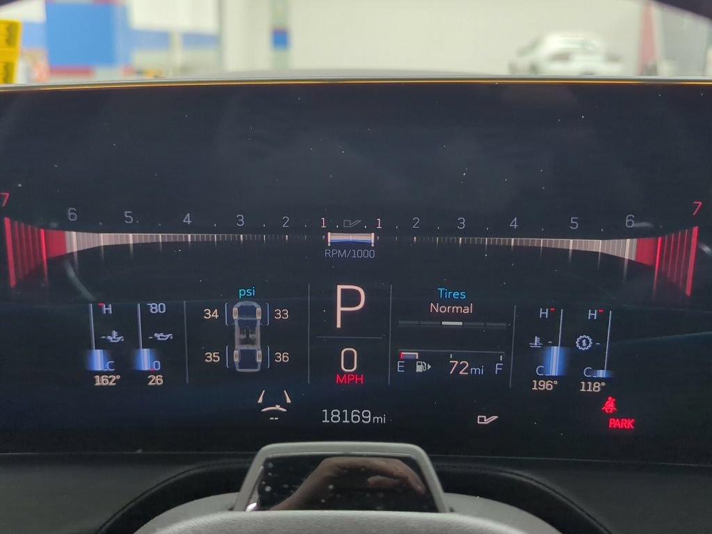 Used 2025 Cadillac CT5 V AWD/4WD image 17