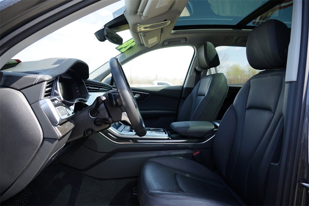 Used 2024 Audi Q7 3.0T Premium Plus image 12