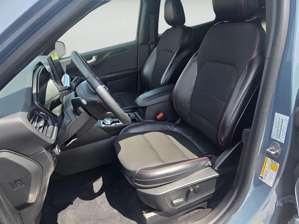 Used 2024 Ford Escape ST-Line Select w/ Tech Pack #1 AWD/4WD image 26