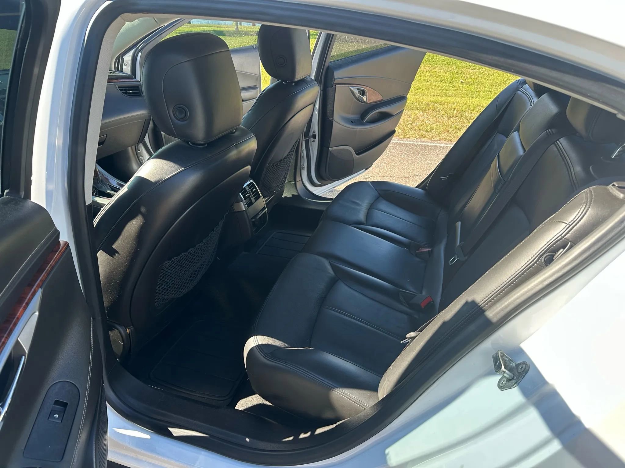 Used 2013 Buick LaCrosse Leather image 16