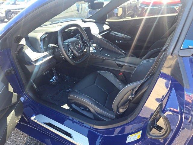 Used 2025 Chevrolet Corvette Stingray Coupe w/ 1LT image 12