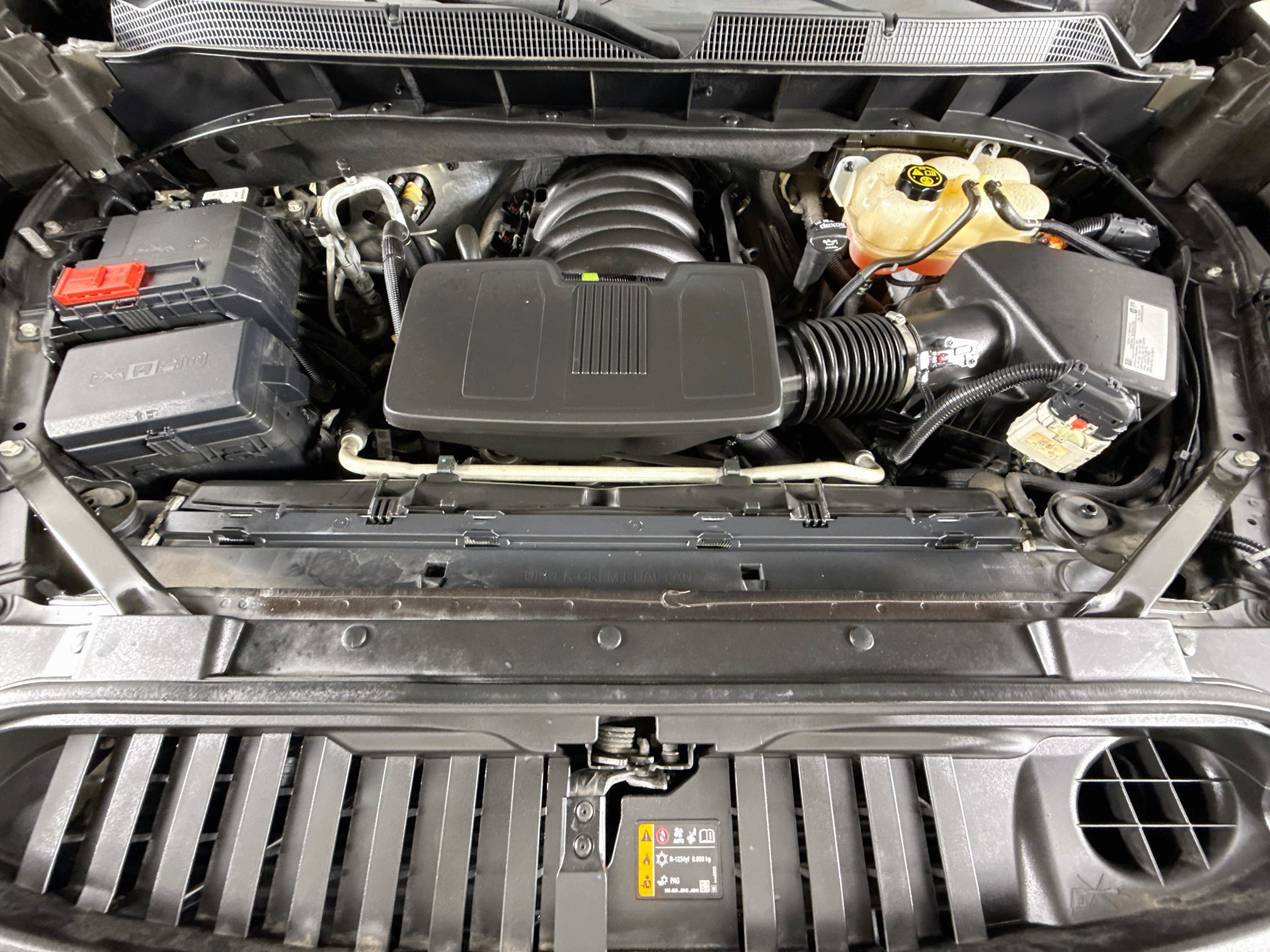 Used 2019 Chevrolet Silverado 1500 High Country w/ Technology Package RWD image 33