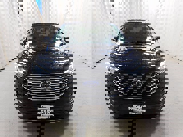 Used 2023 Ford Edge Titanium image 4