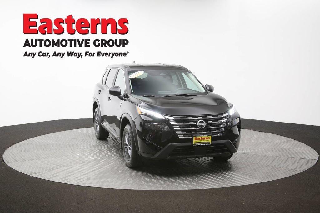 Used 2024 Nissan Rogue S AWD/4WD image 51