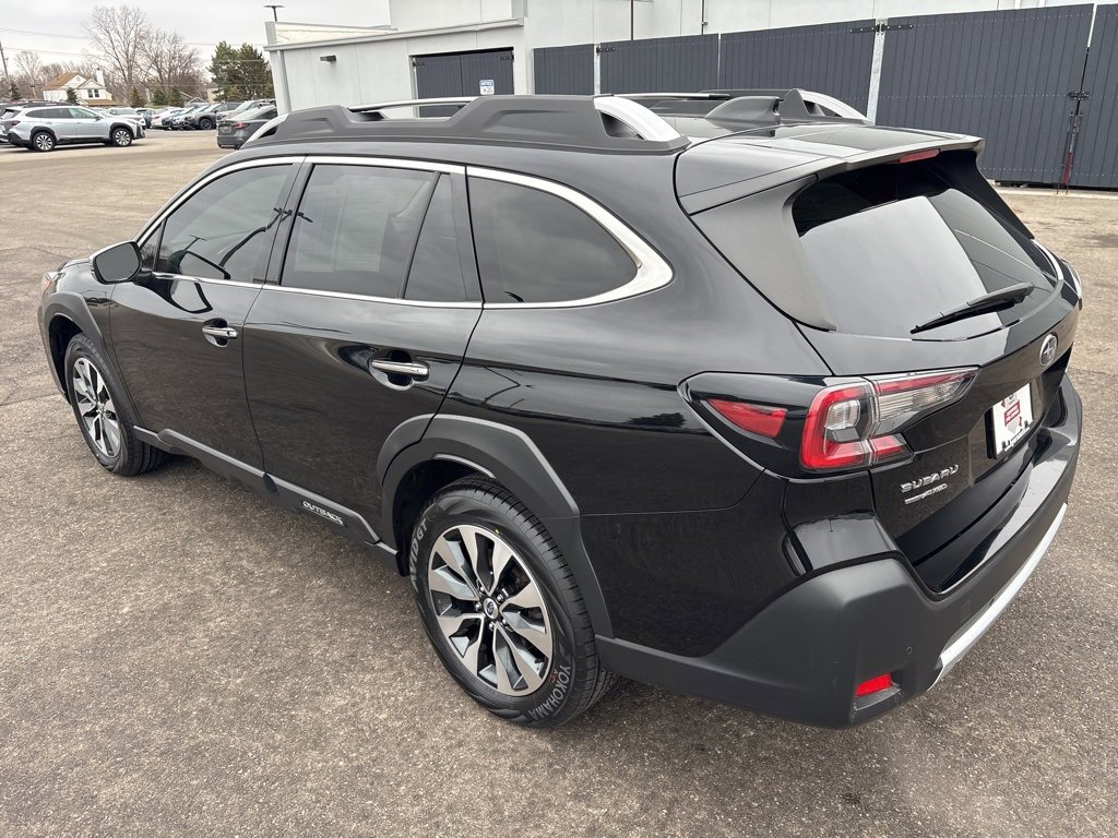 Certified 2023 Subaru Outback Touring XT image 5