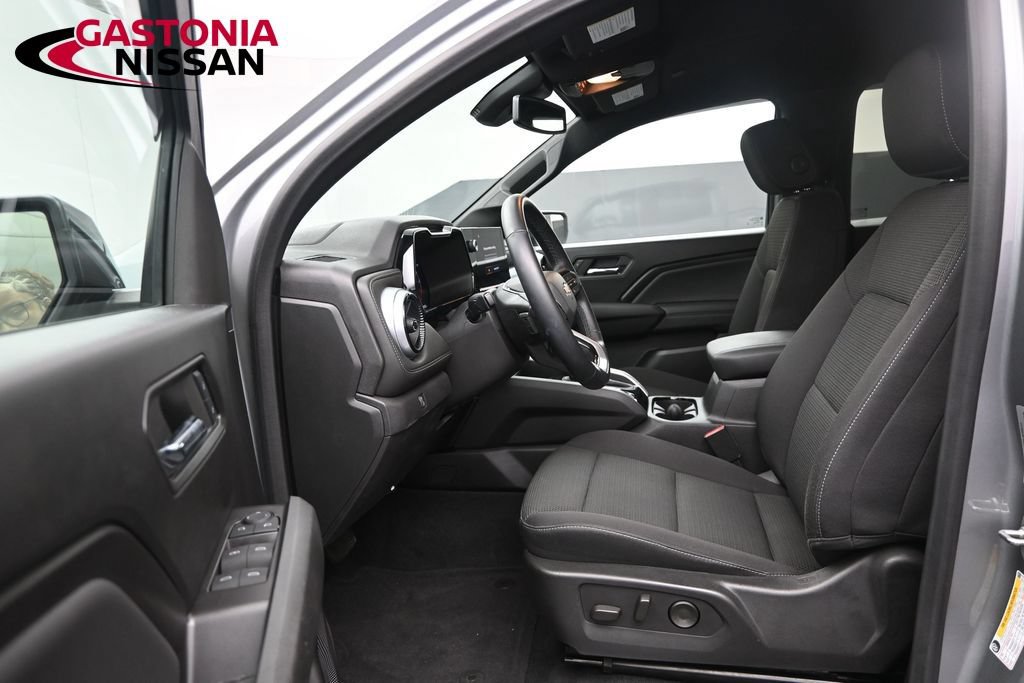 Used 2024 Chevrolet Colorado LT w/ LT Convenience Package II RWD image 14