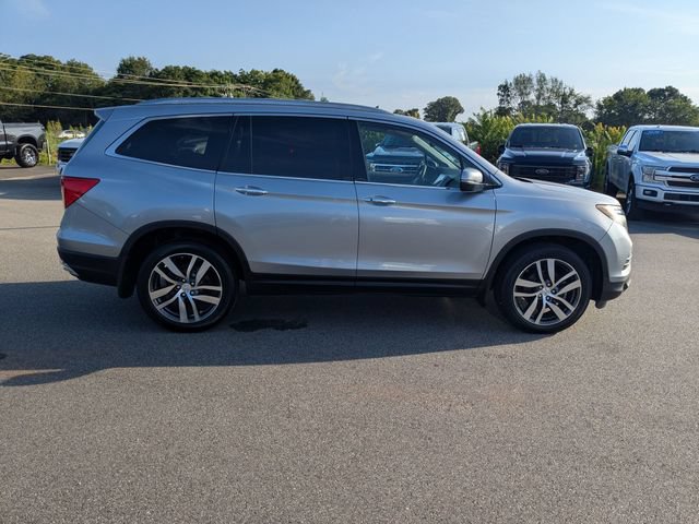Used 2016 Honda Pilot Elite image 2