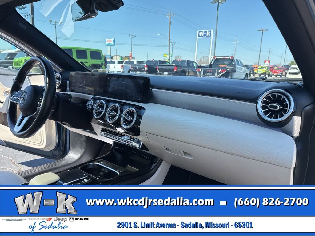 Used 2021 Mercedes-Benz A 220 image 27