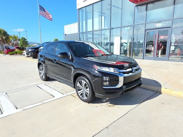 Used 2024 Mitsubishi Outlander Sport ES AWD/4WD image 2