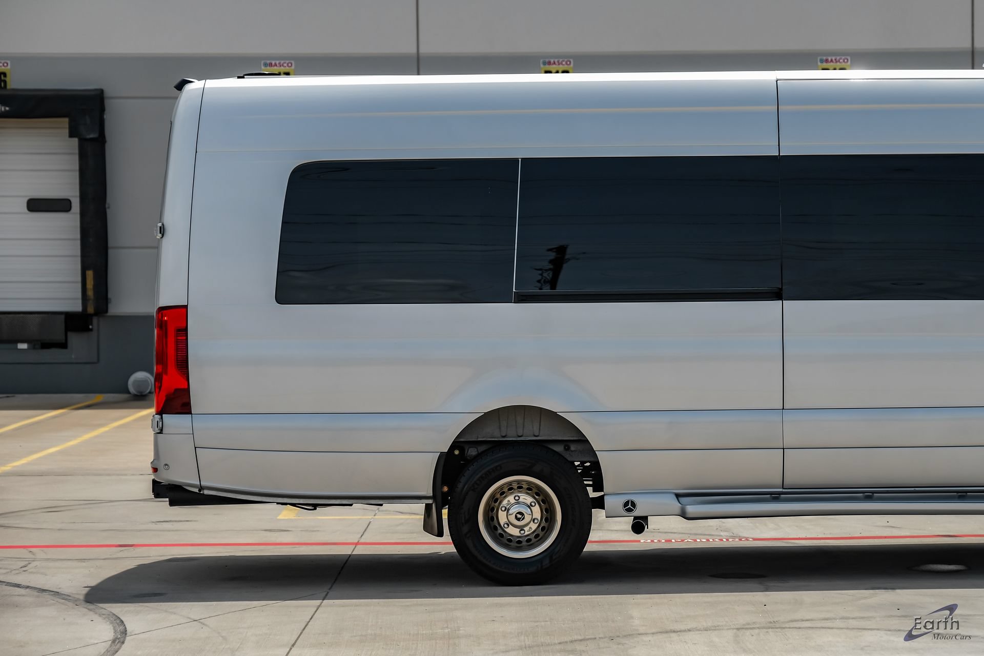 Used 2023 Mercedes-Benz Sprinter 3500 image 19