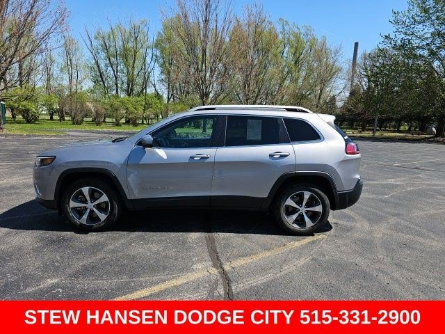 Used 2019 Jeep Cherokee Limited image 1